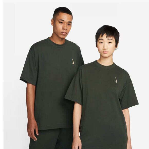 Nike Billie Eilish T-Shirt - Picture 1 of 9